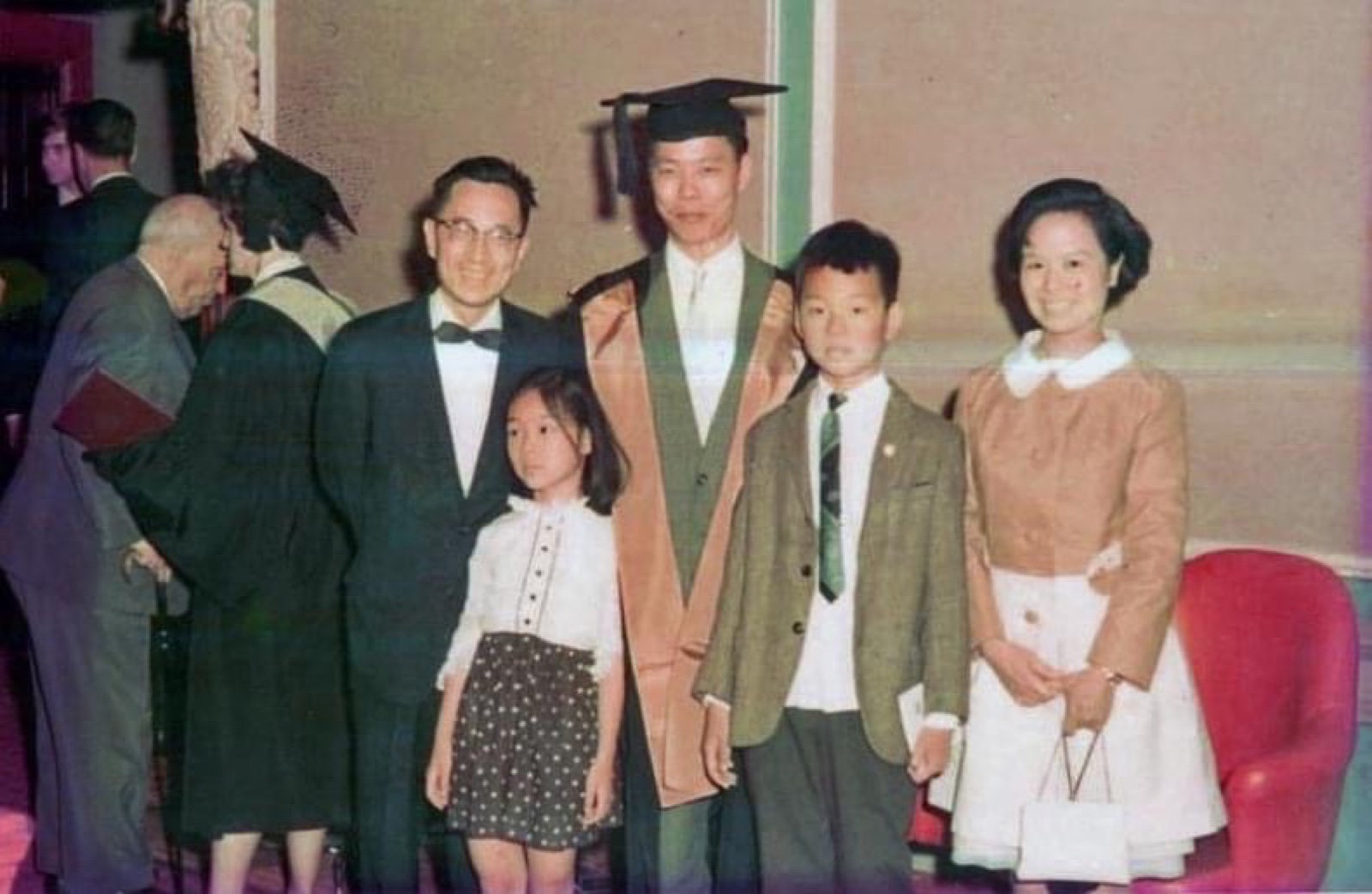 Shinn-Der Chang at his PhD graduation with family, University of Ottawa, 1969
